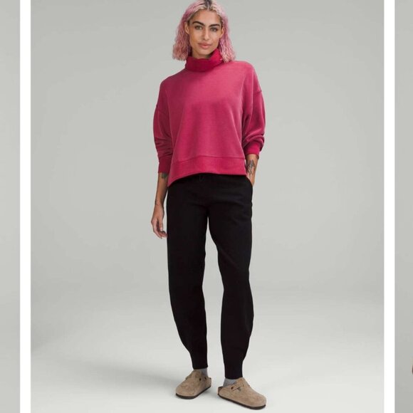 Lululemon Softstreme Turtleneck Pullover Pomegranate Pink W3GDVS Women's 2 - Picture 3 of 13